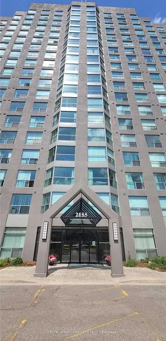 2 bed, $3,249 — Photo 1