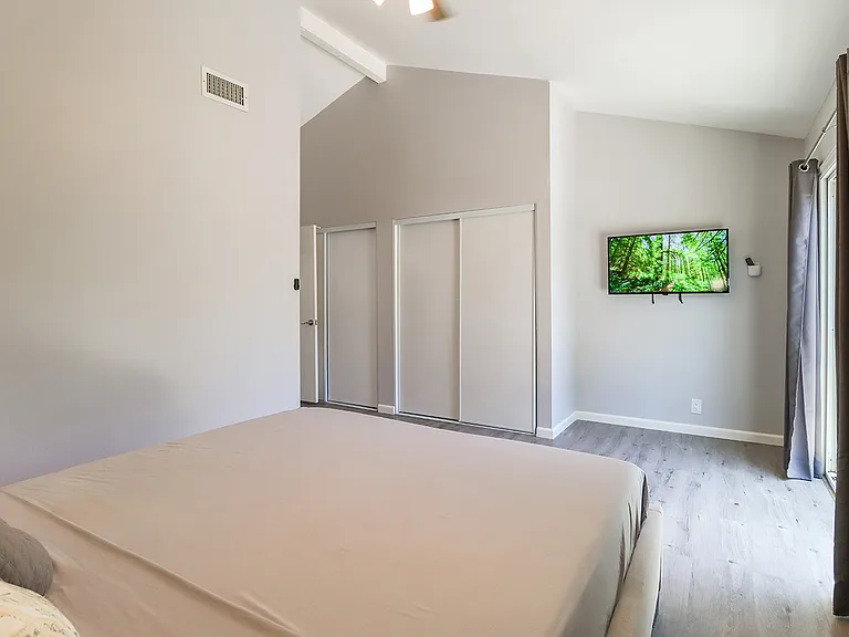 5664 E Bloomfield St — Photo 23