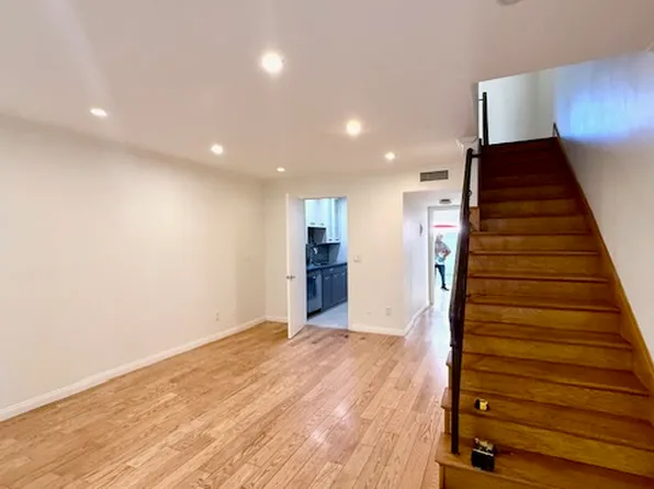 6244 Morse Ave, North Hollywood, CA 91606