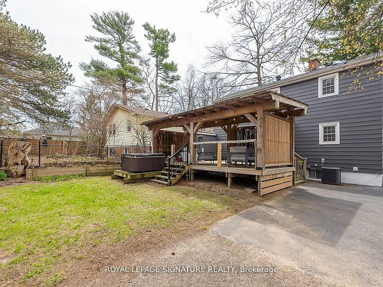 437 Watson Ave — Photo 48