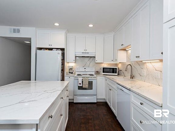2nd image of 710 S Mobile St APT 52