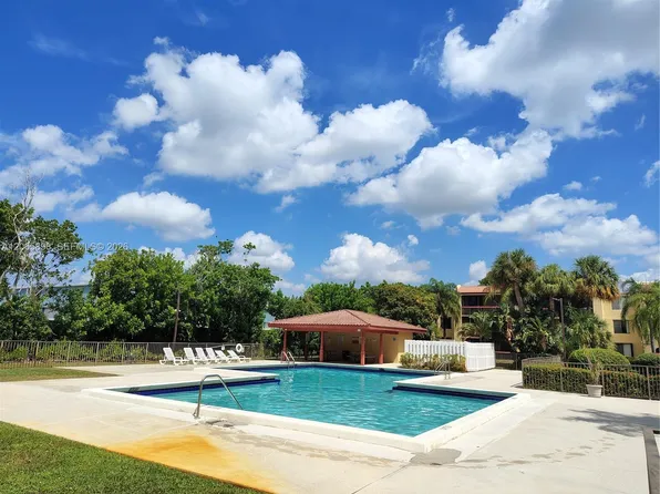 733 SE 1st Way APT 109, Deerfield Beach, FL 33441