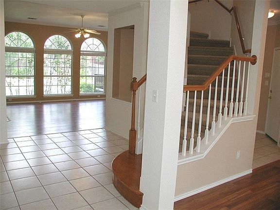 4th image of 1512 Chasewood Dr