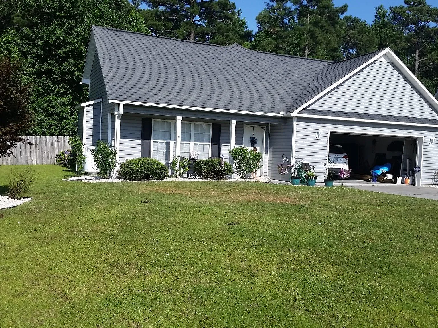 3 bed, 1809 sqft, $1,849 — Photo 2