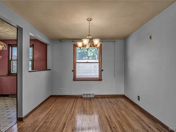 2nd image of 191 Highland Ave