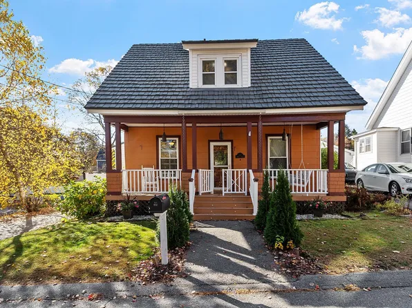 4 Cedar Street, Derry, NH 03038