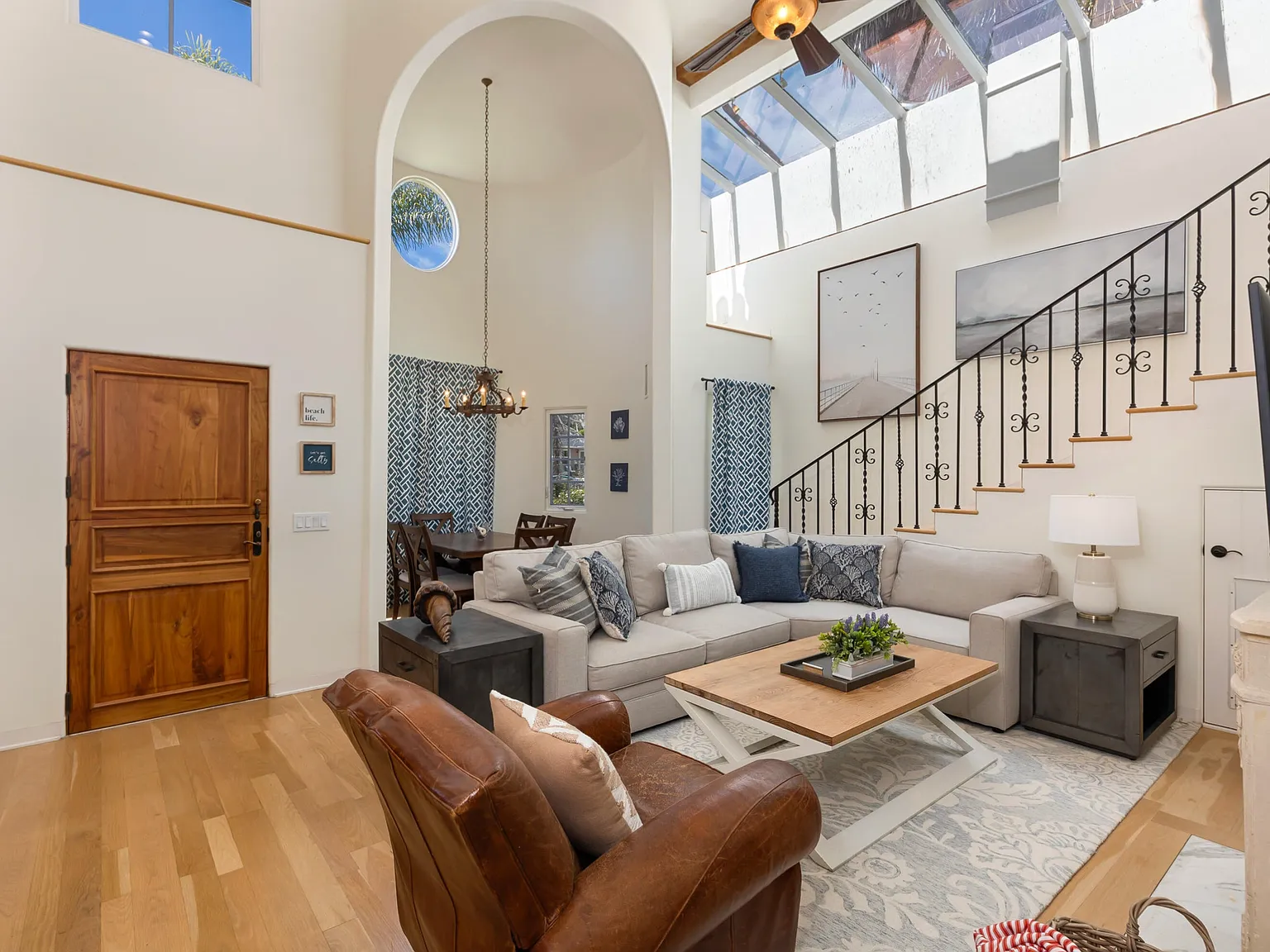 122 Santa Rosa Pl — Photo 2