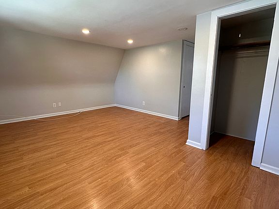 2nd image of 5239 W Strong St Unit 2