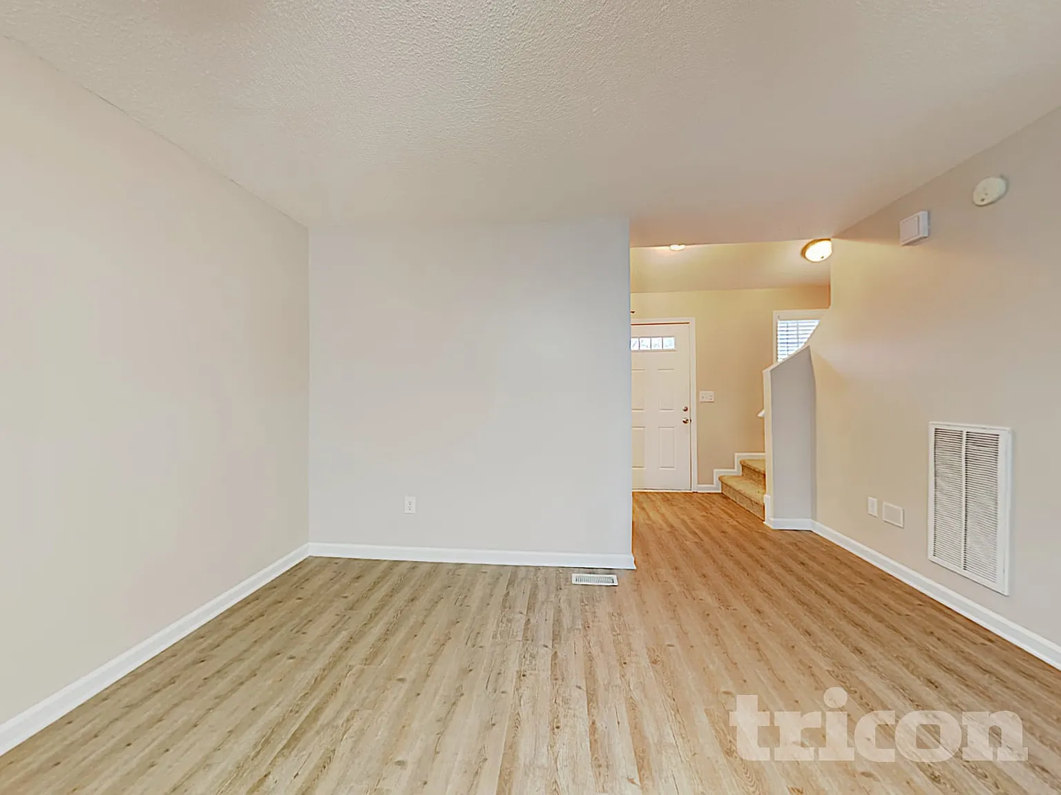262 Santee Circle Fuquay Varina NC — Photo 2