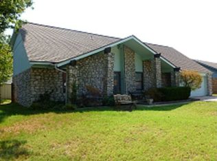 9618 E 25th Pl, Tulsa, OK 74129