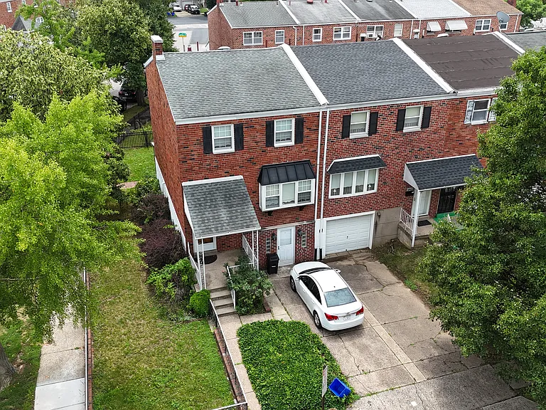 6600 Cormorant Pl — Photo 1