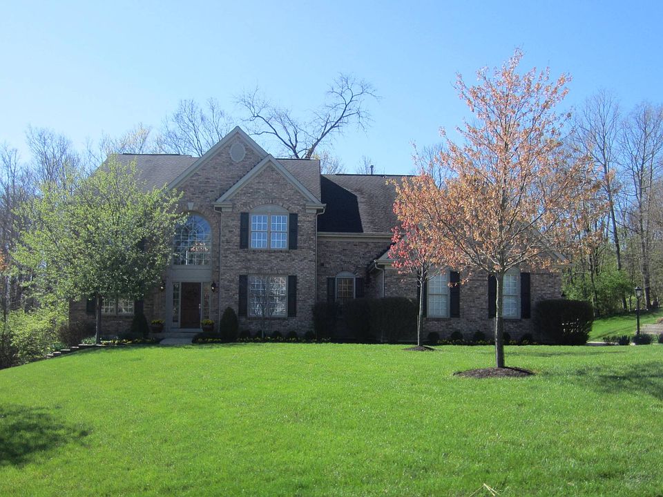 1st image of 8201 Wycliffe Dr