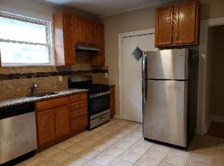 84 Grove St, Montclair, NJ 07042