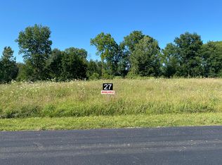 2217 Quarter Horse Dr NE #27, Cedar Springs, MI