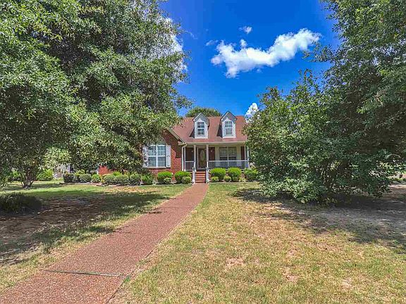 2nd image of 116 Cannon Dr