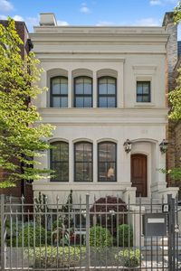 629 W Schubert Ave, Chicago, IL, 60614