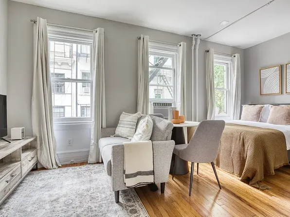 53 Leroy Street image 1 of 5