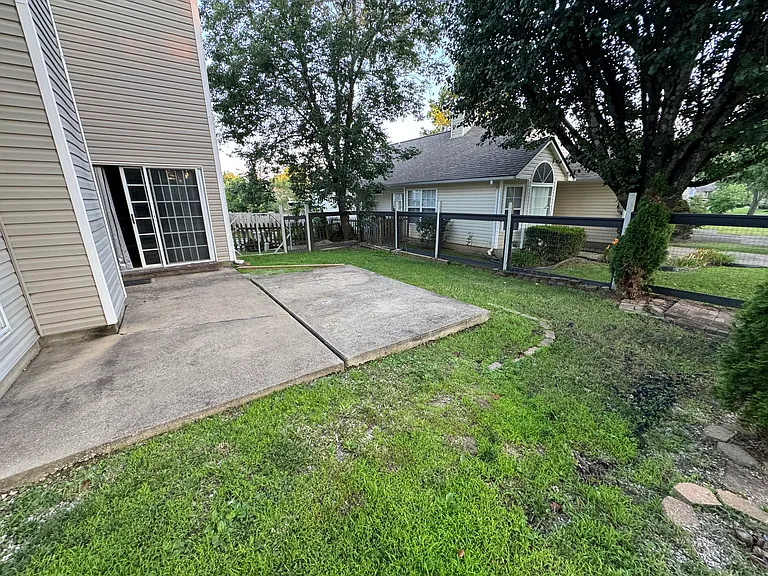2300 Independence Ct — Photo 14