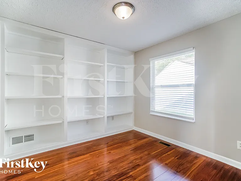 2894 Wynneleaf St — Photo 12