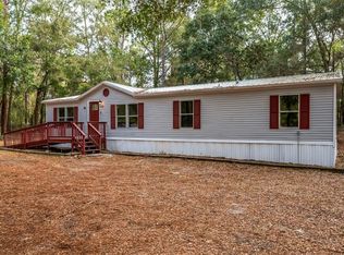 8833 S Berkshire Ave, Inverness, FL 34452