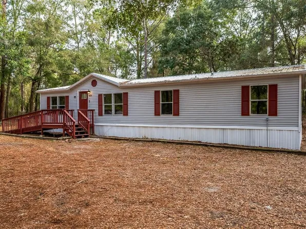 8833 S Berkshire Ave, Inverness, FL 34452