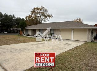 7403 Castle Crown, San Antonio, TX 78218