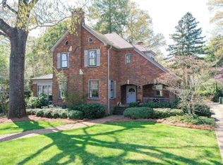 1735 N Main St, Greenville, SC 29609