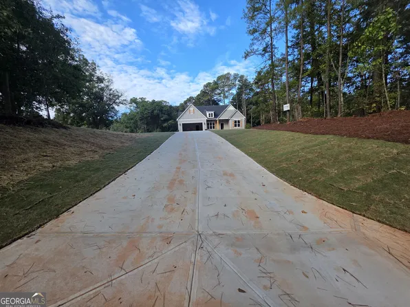 460 Bob Thomas Rd, Jackson, GA 30233