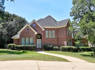 221 Asphodel Dr, Dothan, AL 36303