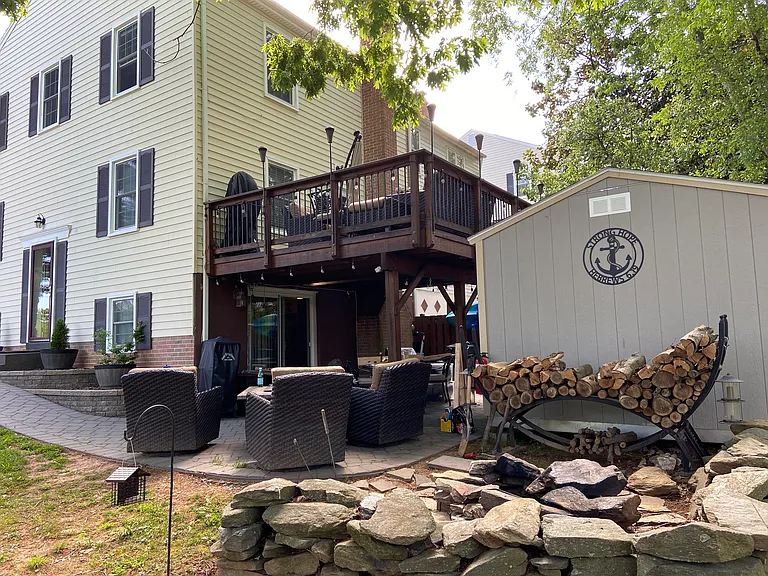 9422 Goshen Ln #0 — Photo 4