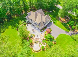 76 Beacon Hill Dr, Storrs, CT 06268