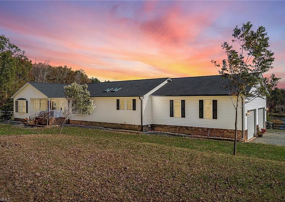 1st image of 5992 Davis Mountain Ln