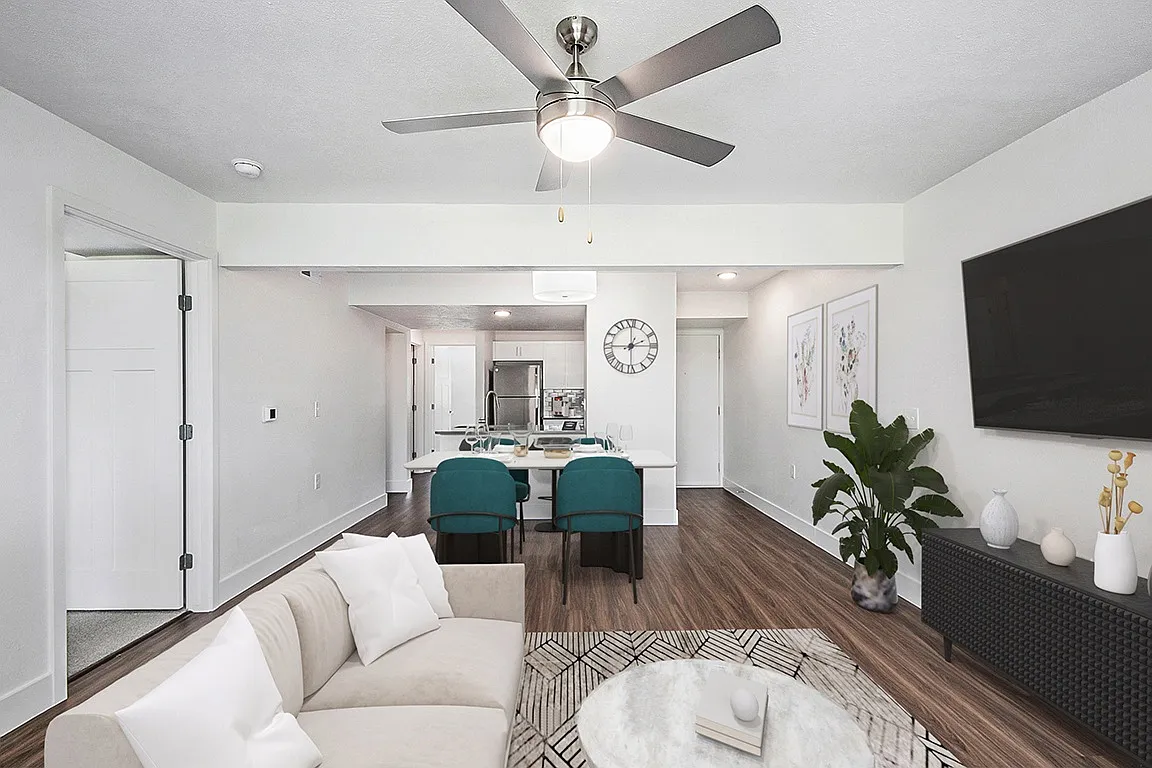 Byron Lakes Apartments — Photo 4