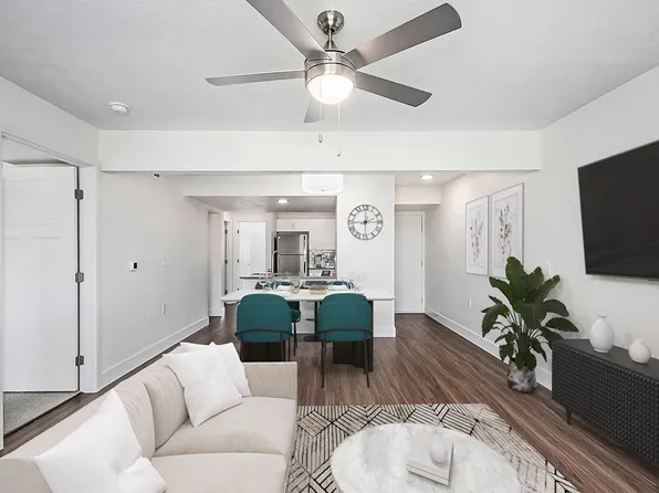 Green Ridge Apartments