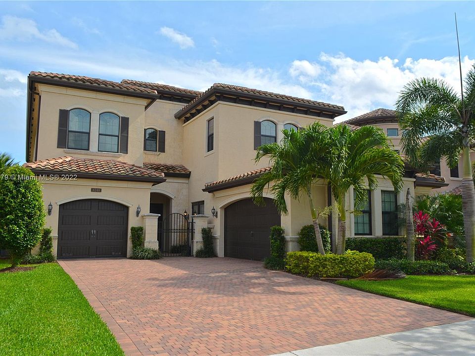 8248 Lost Creek Ln, Delray Beach, FL 33446 MLS A11226679 Zillow