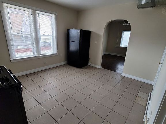 3rd image of 2856 W 21st Pl #1