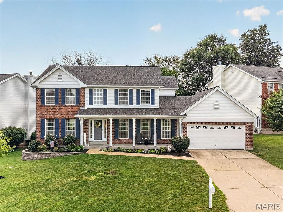 1st image of 217 Country Hollow Ct