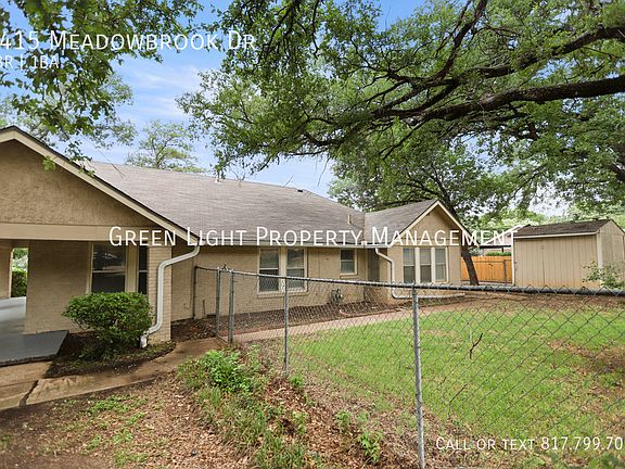 5th image of 4415 Meadowbrook Dr