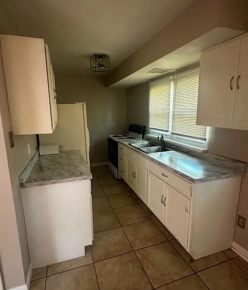 10104 Prince Dr — Photo 7