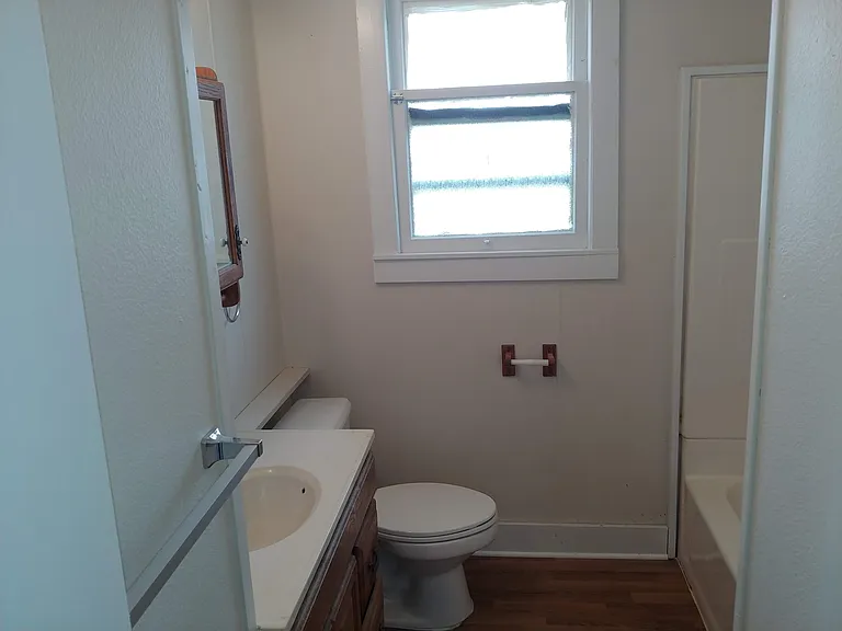 423 Main St #A — Photo 19