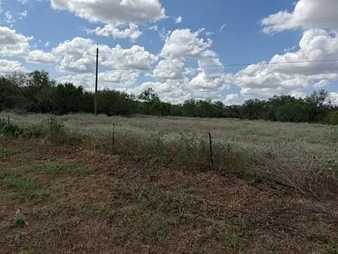 2nd image of 1000 Baker Ranch Rd