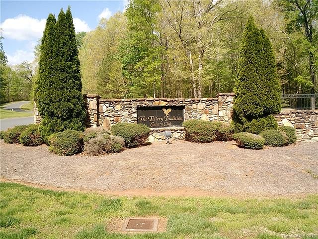 1st image of 111 Buckthorn Ct