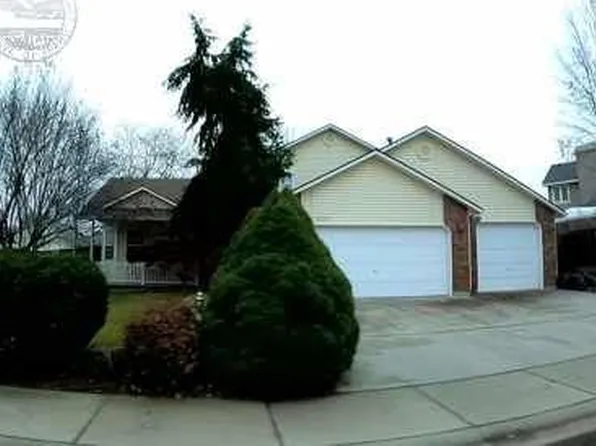 1319 E Beagle St, Meridian, ID 83642