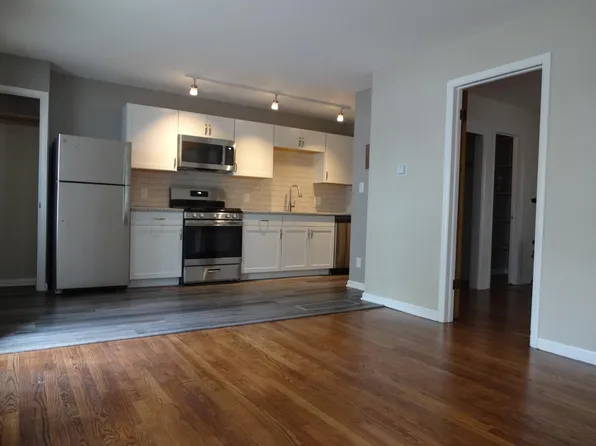 3417 1/2 Locust St #3417-1/2, Kansas City, MO 64109