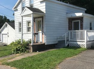 16 Dublin St, Oswego, NY 13126