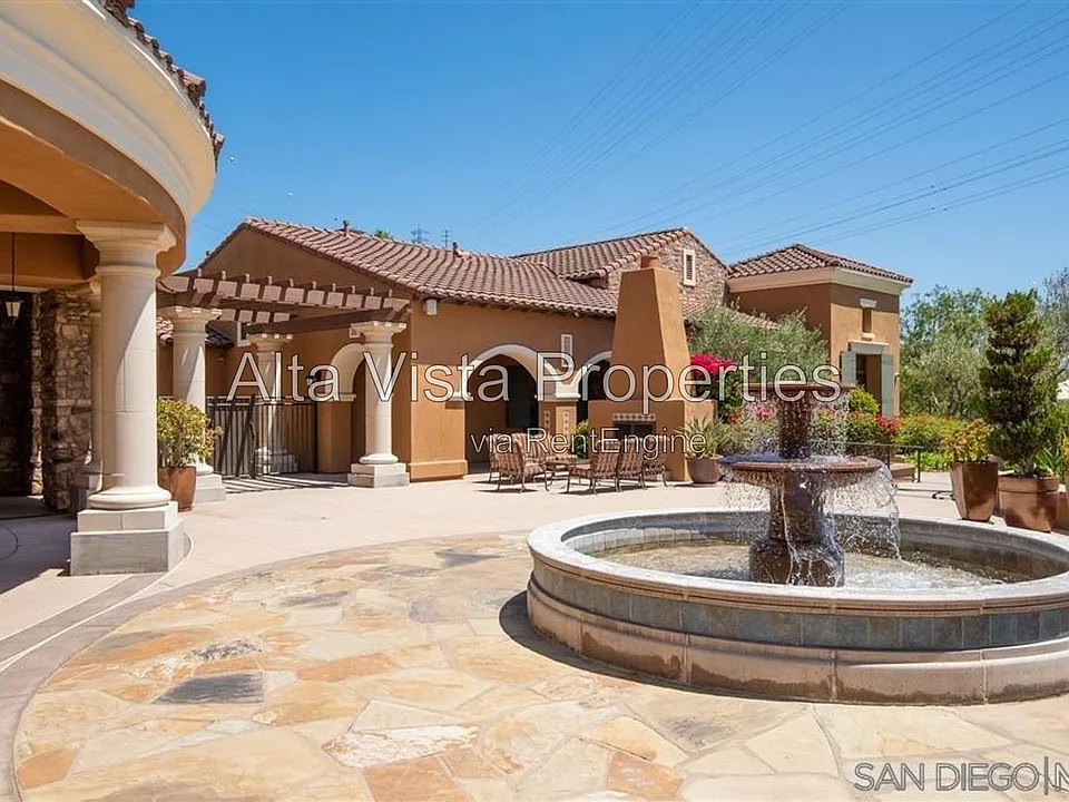 2785 Matera Ln