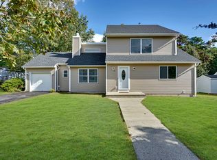 32 Shelli Ter, Barnegat, NJ 08005
