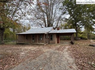 3016 S Center Church Rd, Thurmond, NC 28683