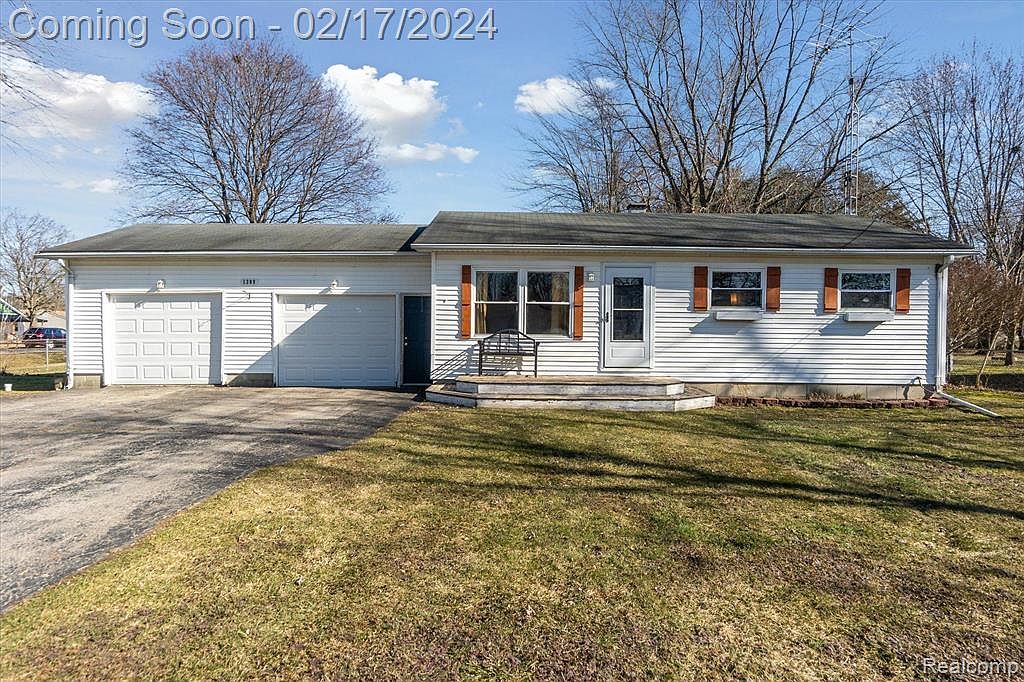 1309 Houston Dr, Swartz Creek, MI 48473 Zillow
