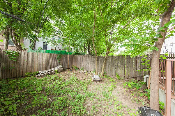 Rented by Keller Williams NYC | media 16